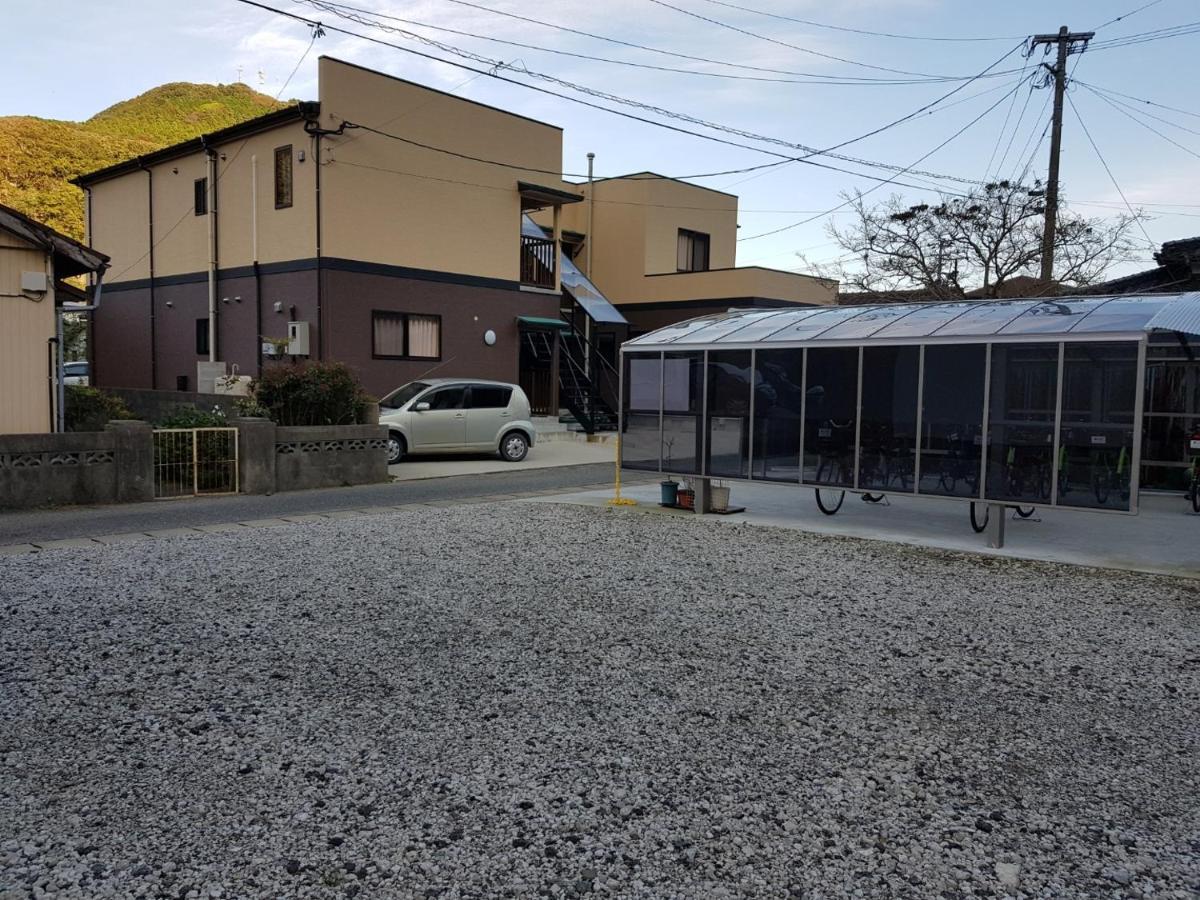Midori Guesthouse&Hostel Tsushima  Exterior foto